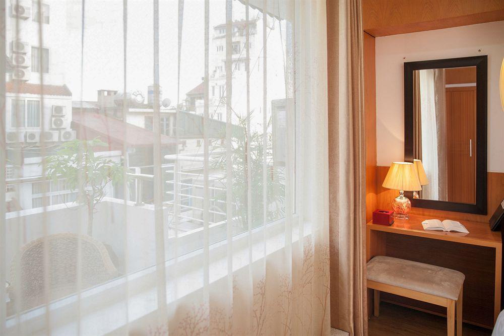 Golden Palace Hotel 3*