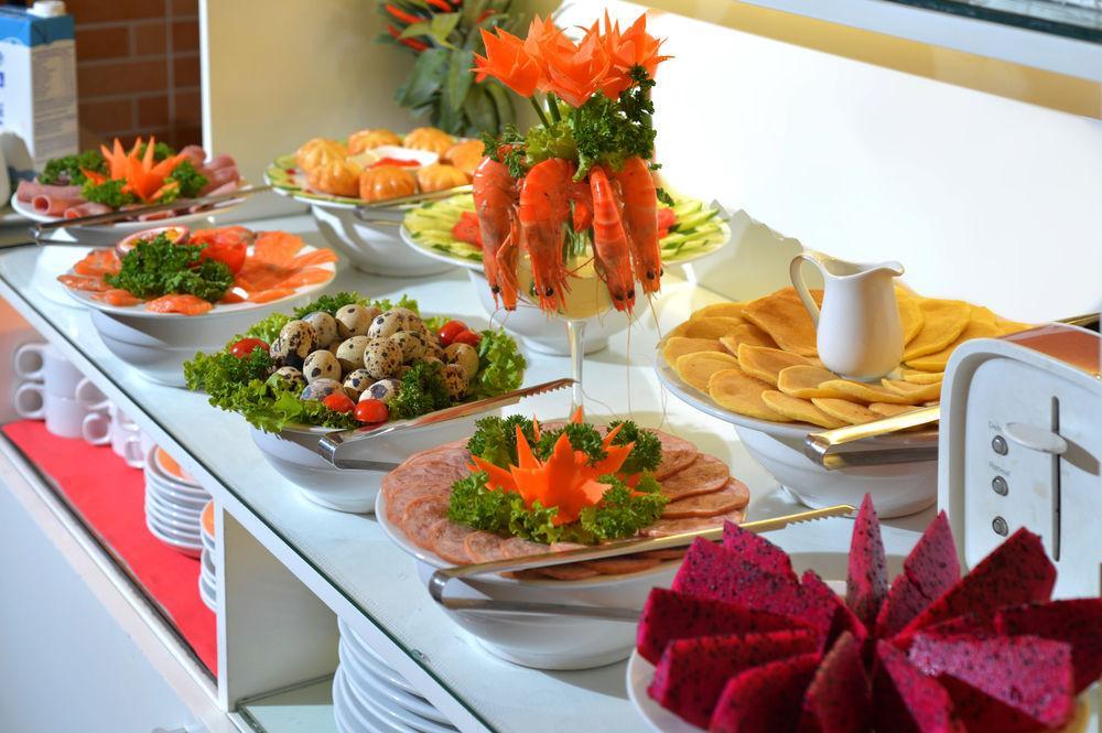 Golden Palace Hotel