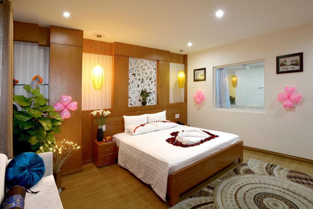 Golden Palace 3* Hanoi