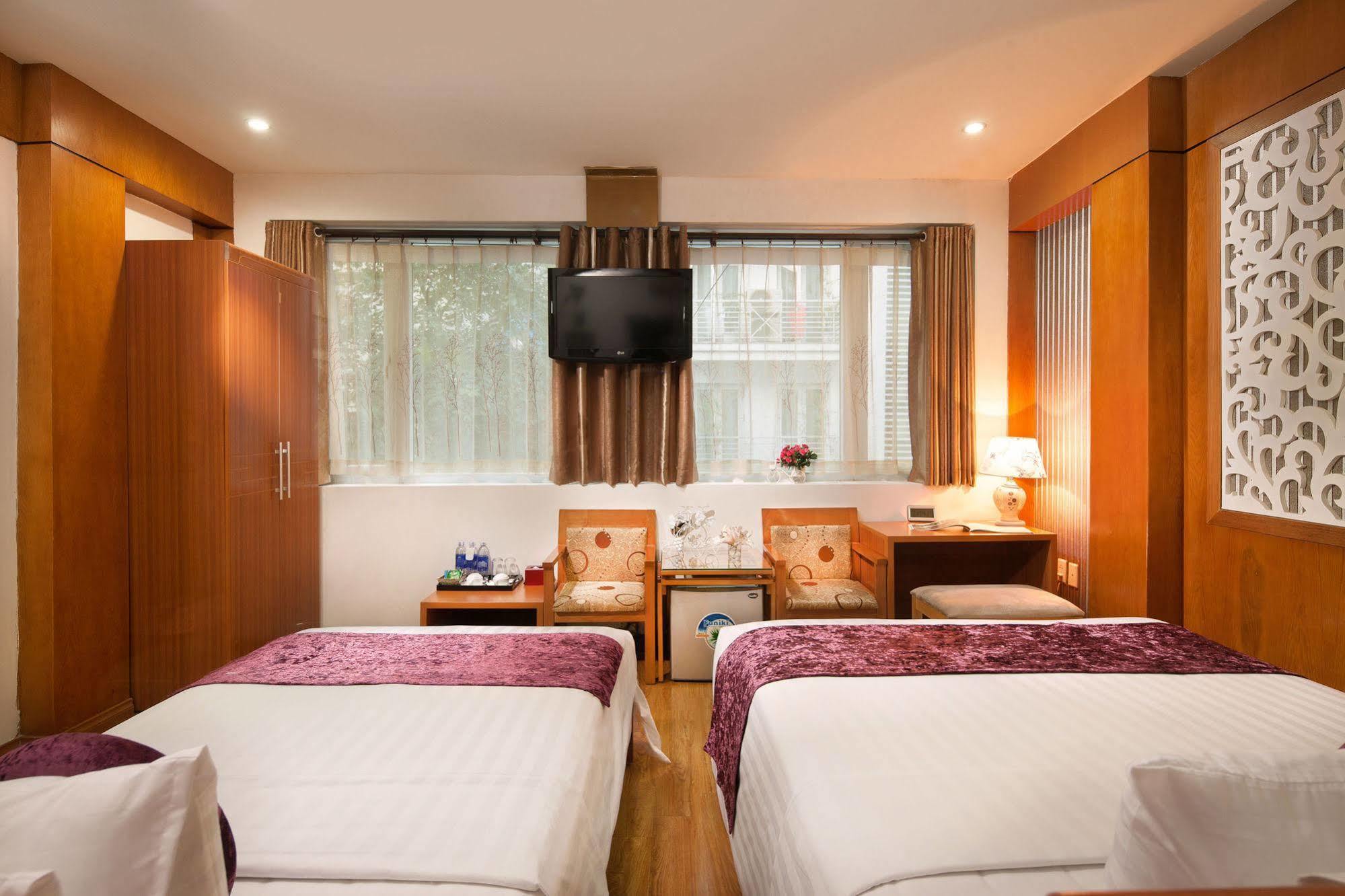 Hotel Golden Palace