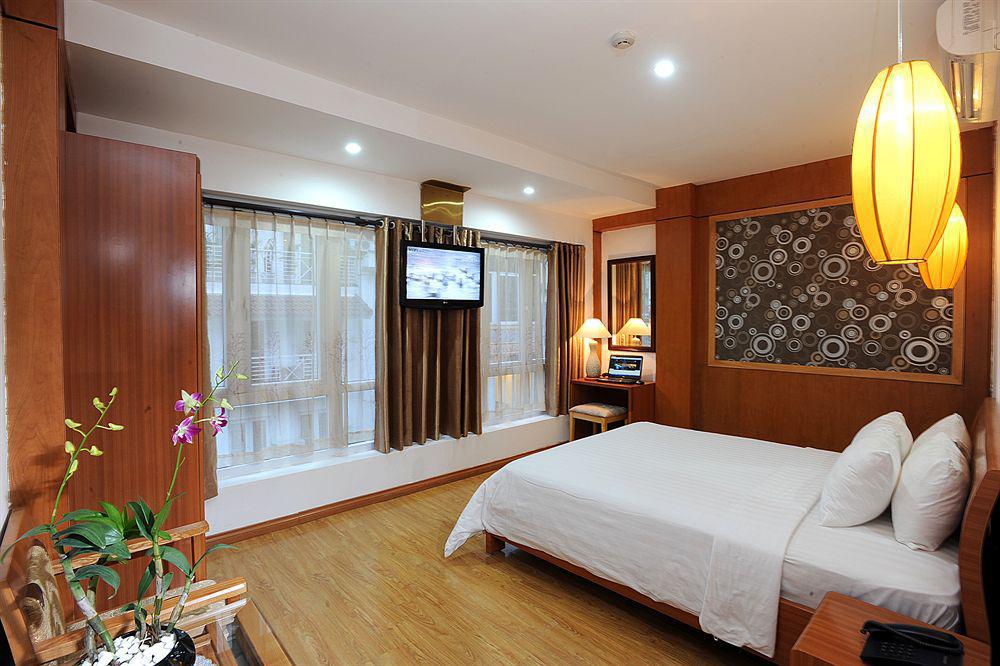 Hotel Golden Palace